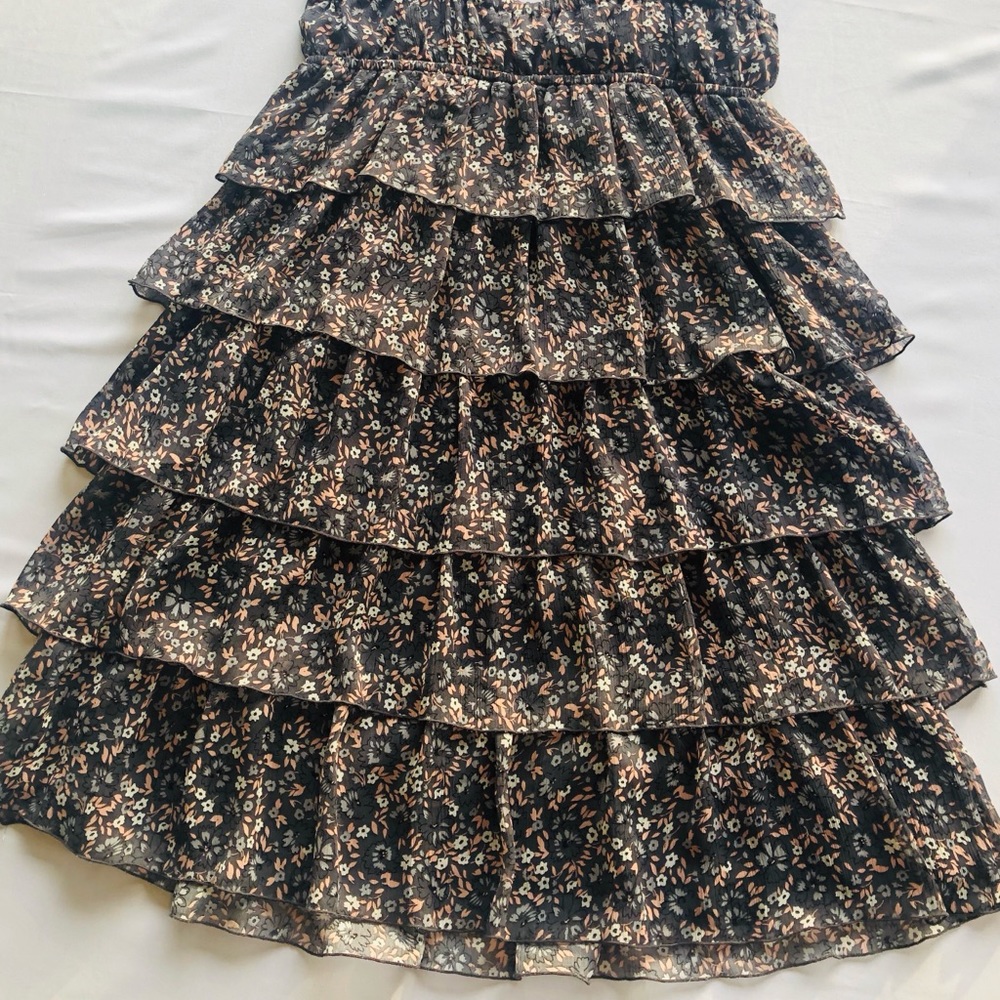 Dress - Picture 5 of 6